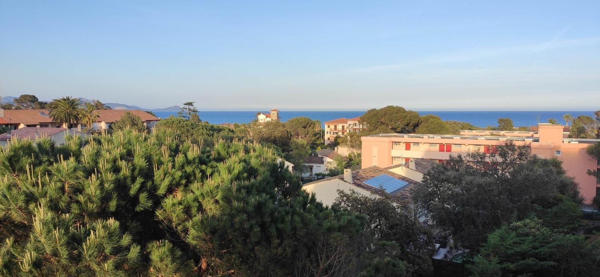 Appartement Lumineux Vue Mer Fréjus 외부 사진